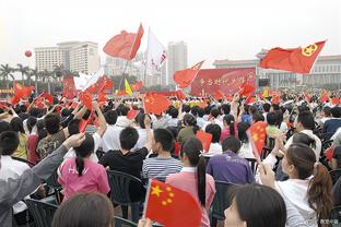 东体：从技战术层面和身体状态方面看，上海海港都不如成都蓉城